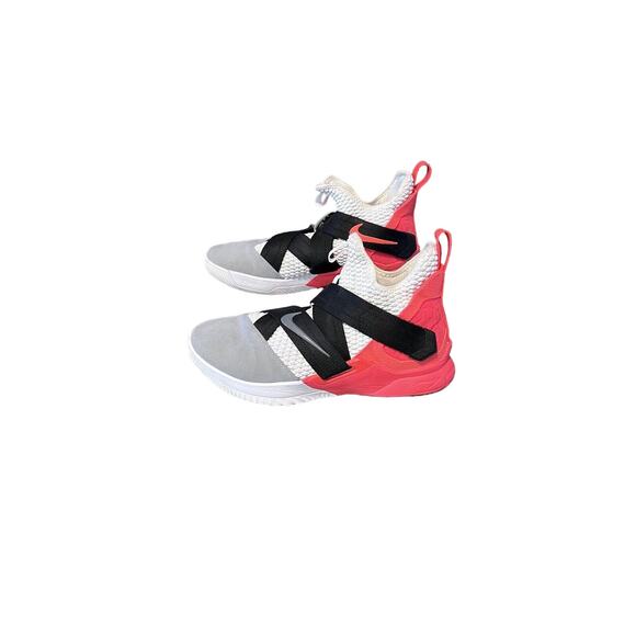 Size 11 - Nike LeBron Soldier 12 Flash Crimson 2018 - Picture 4 of 9
